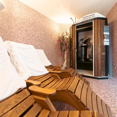 Hotel Bacher Riva di Tures Exterior foto