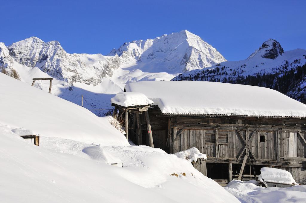 Hotel Bacher Riva di Tures Exterior foto