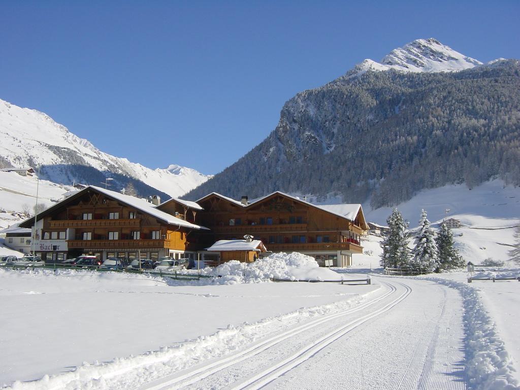 Hotel Bacher Riva di Tures Exterior foto